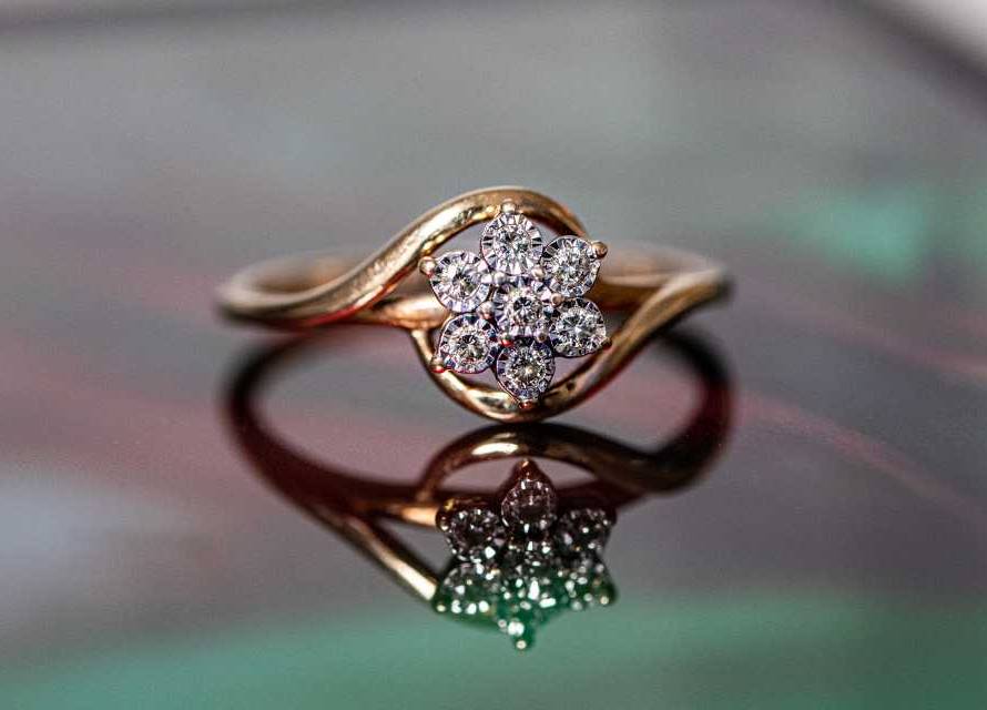 Wedding-ring-photography