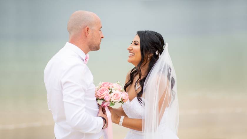Emotion wedding photography
