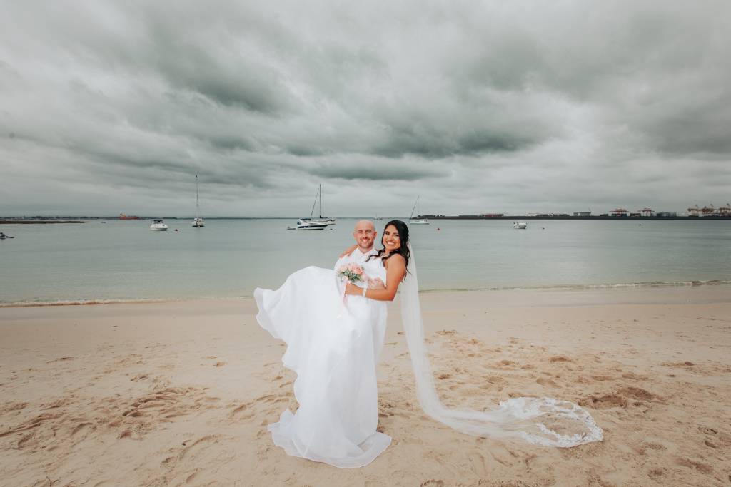 beach wedding