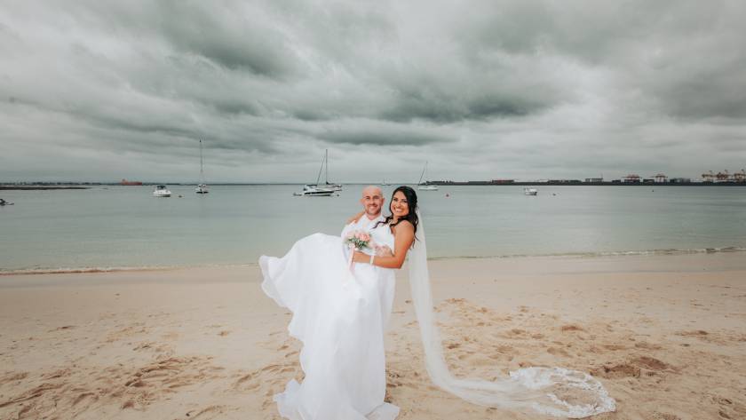 beach wedding