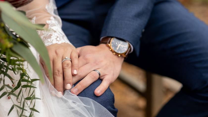 wollongong wedding ring photography