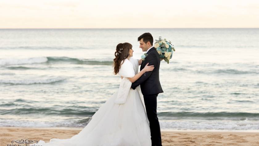 beach wedding photography Riss Productions