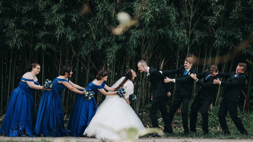 screaming romance with funny pose 