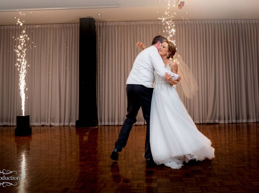 Moments of Pure Bliss: First Dance Wedding Photography