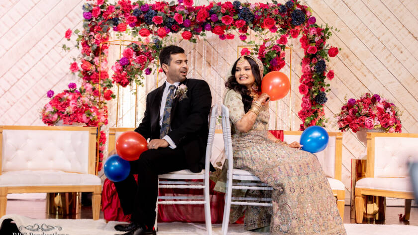 Balloon Popping Game - funny act in wedding reception