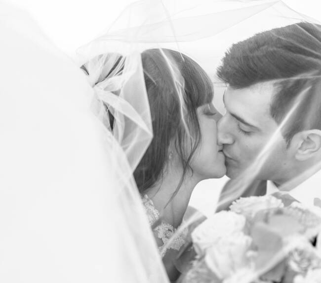  Unfiltered First kiss for cute couples