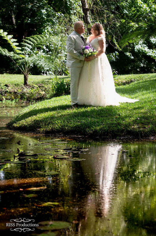 The Lakeside Romance 