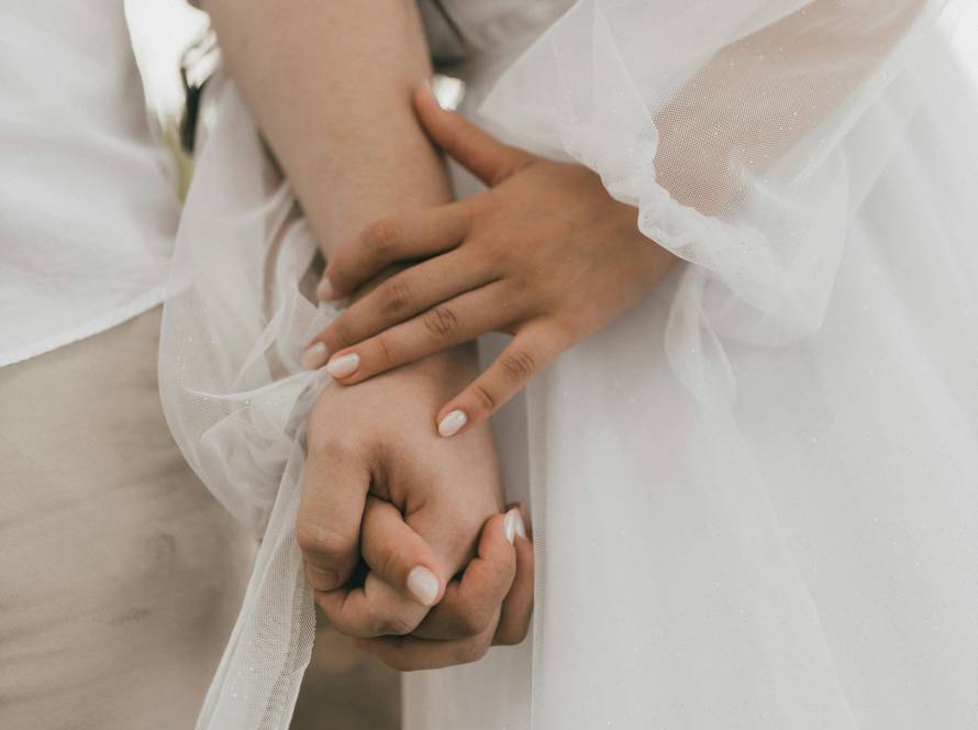 ‘Tie the Knot’: The Story Behind the Phrase