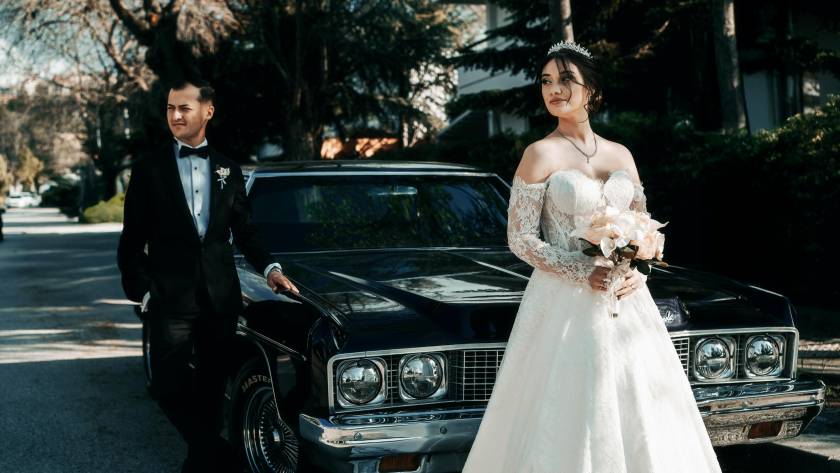 candid-vs-traditional-photography