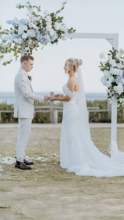 Casey-Cameron-wedding