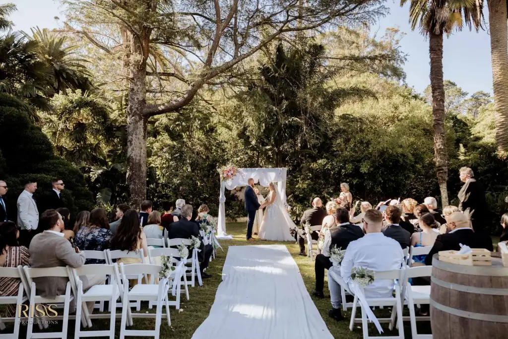 tamara-callan-linton-gardens-wedding