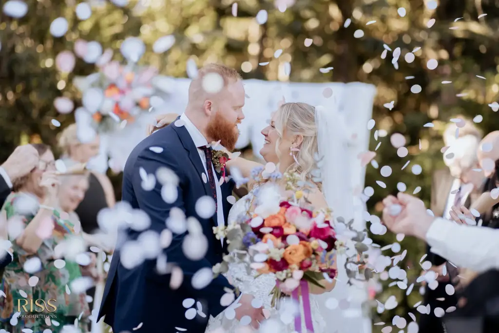 tamara-callan-linton-gardens-wedding