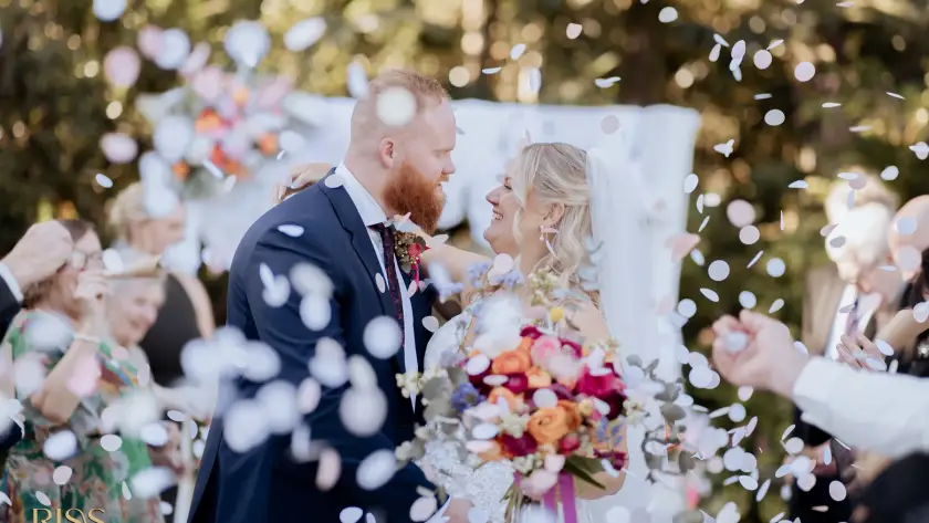 Central-coast-linton-gardens-wedding