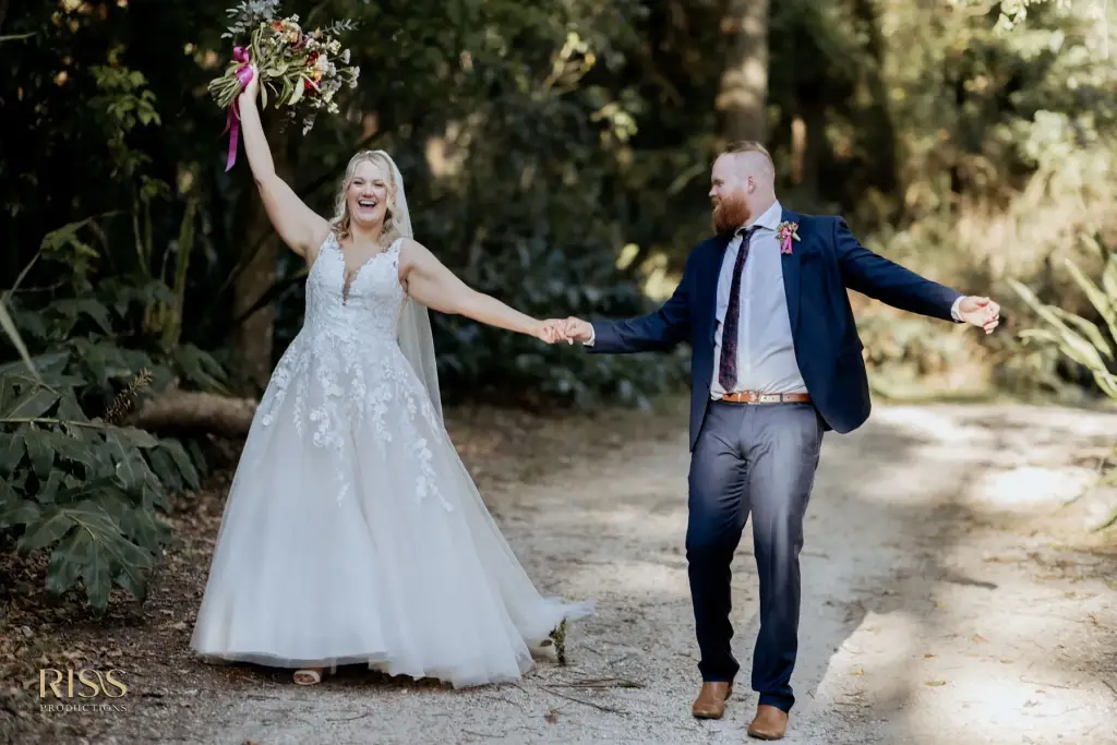 tamara-callan-linton-gardens-wedding