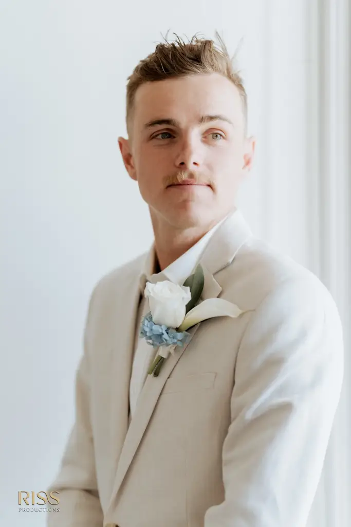 Casey-cameron-central-coast-soldiers-beach-wedding