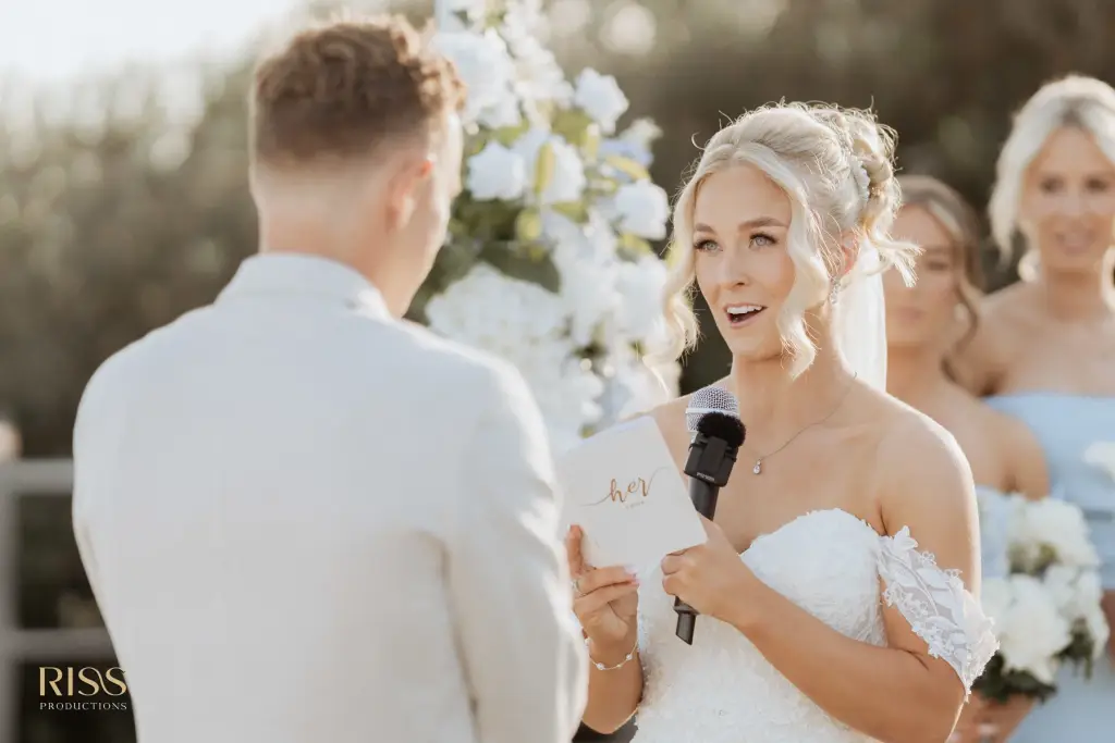 Casey-cameron-central-coast-soldiers-beach-wedding