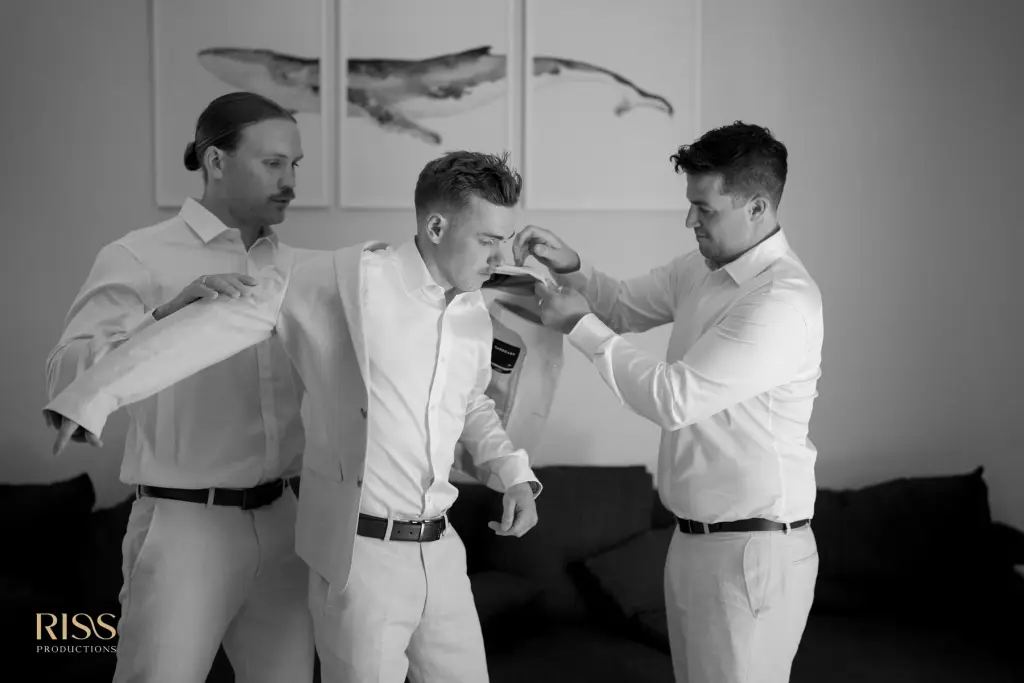 Casey-cameron-central-coast-soldiers-beach-wedding