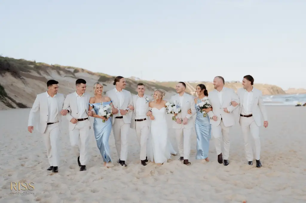 Casey-cameron-central-coast-soldiers-beach-wedding
