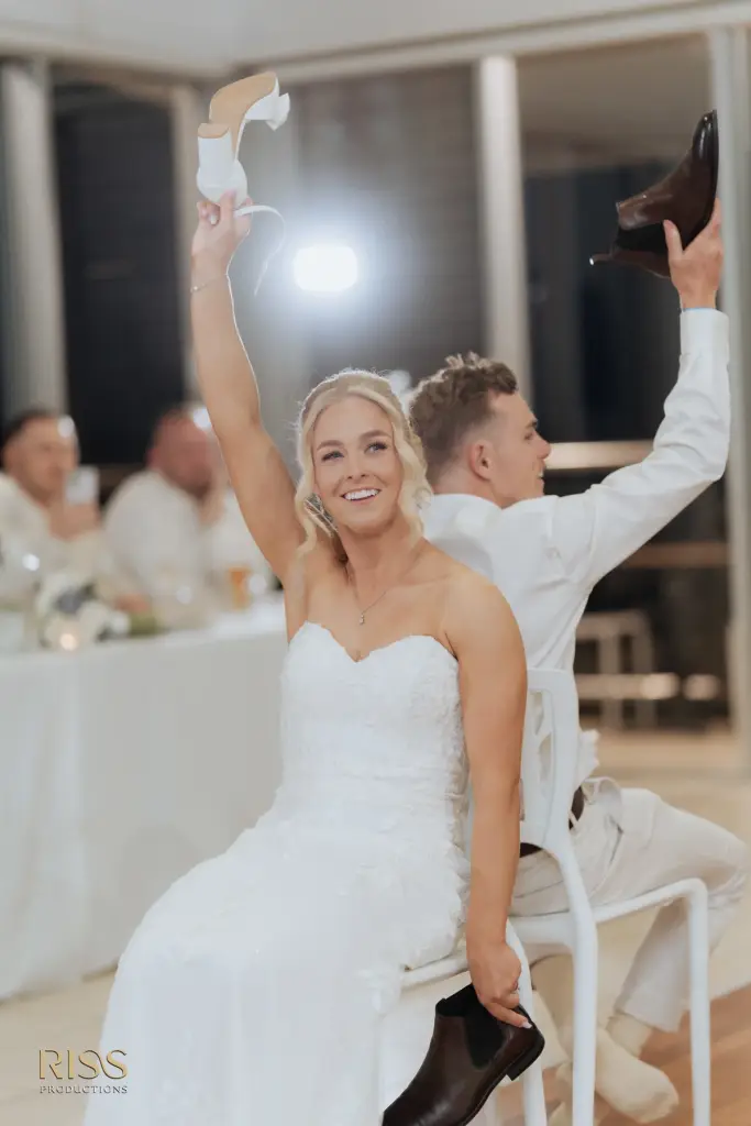Casey-cameron-central-coast-soldiers-beach-wedding