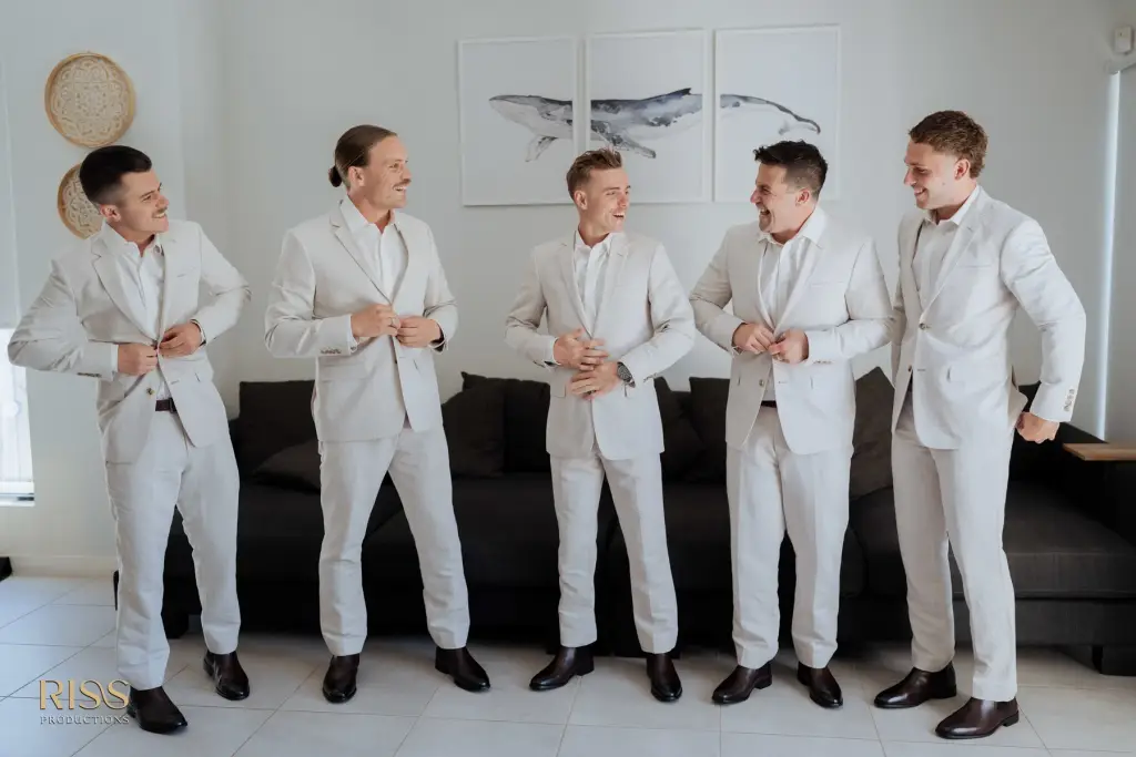 Casey-cameron-central-coast-soldiers-beach-wedding