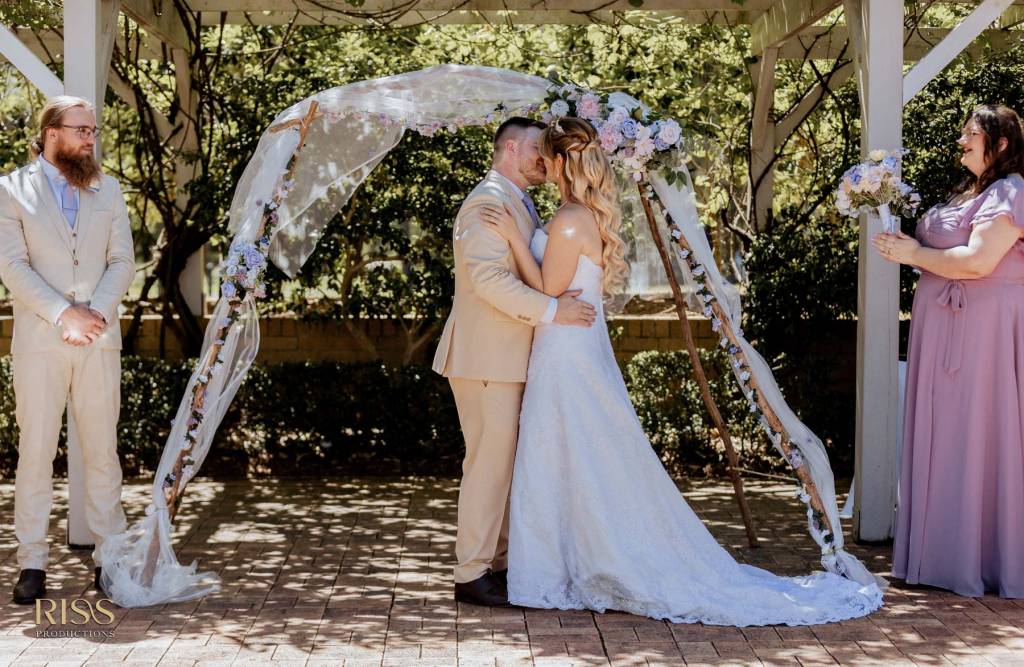 lauriston-house-wedding-katie-matt