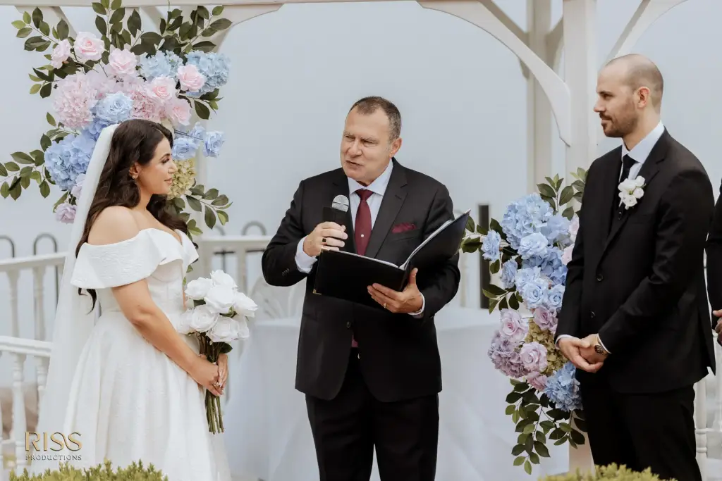 panorama-house-wedding-tania-andrew