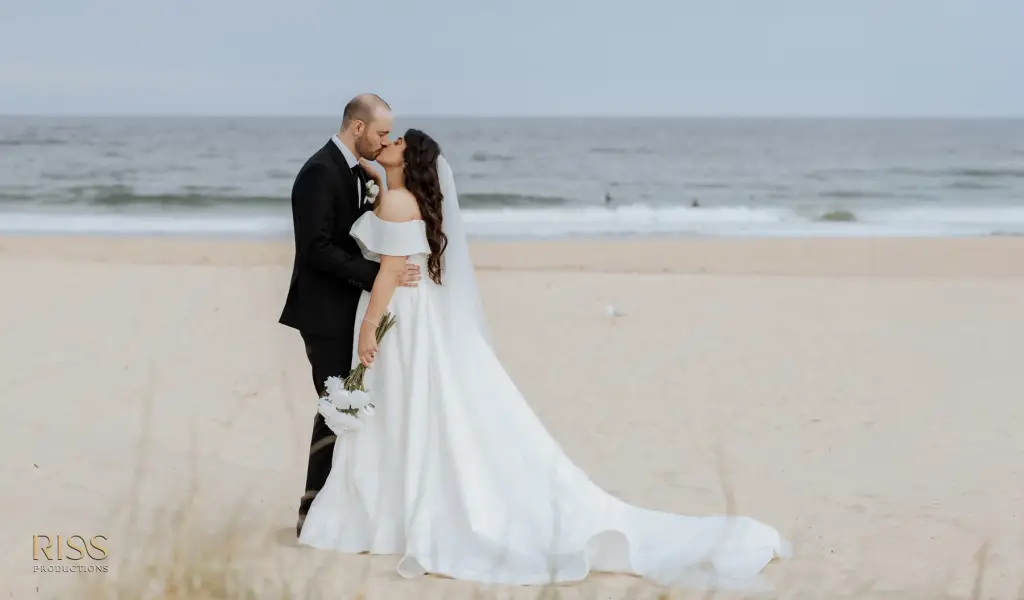 panorama-house-wedding-tania-andrew