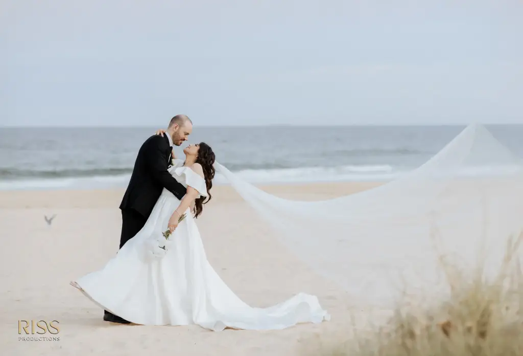 panorama-house-wedding-tania-andrew