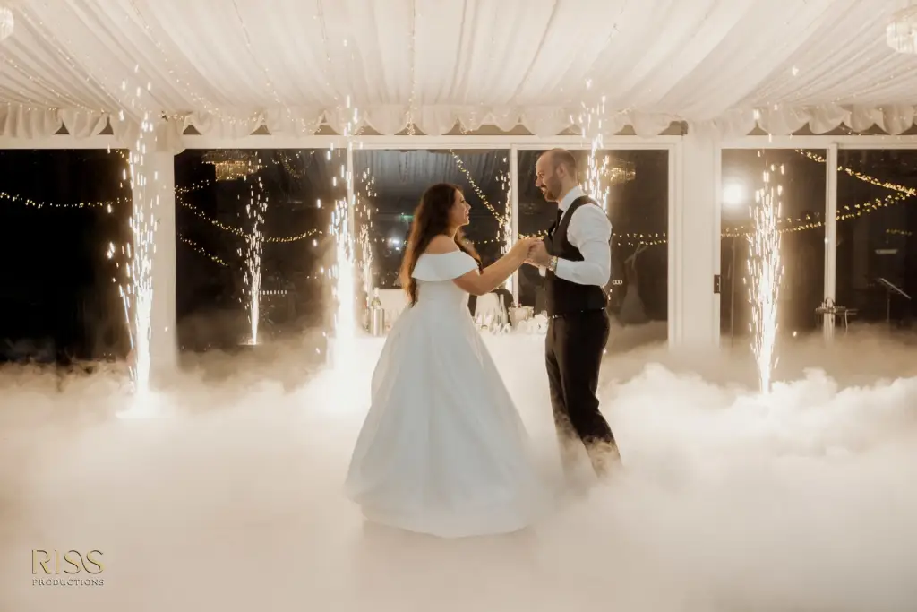 panorama-house-wedding-tania-andrew