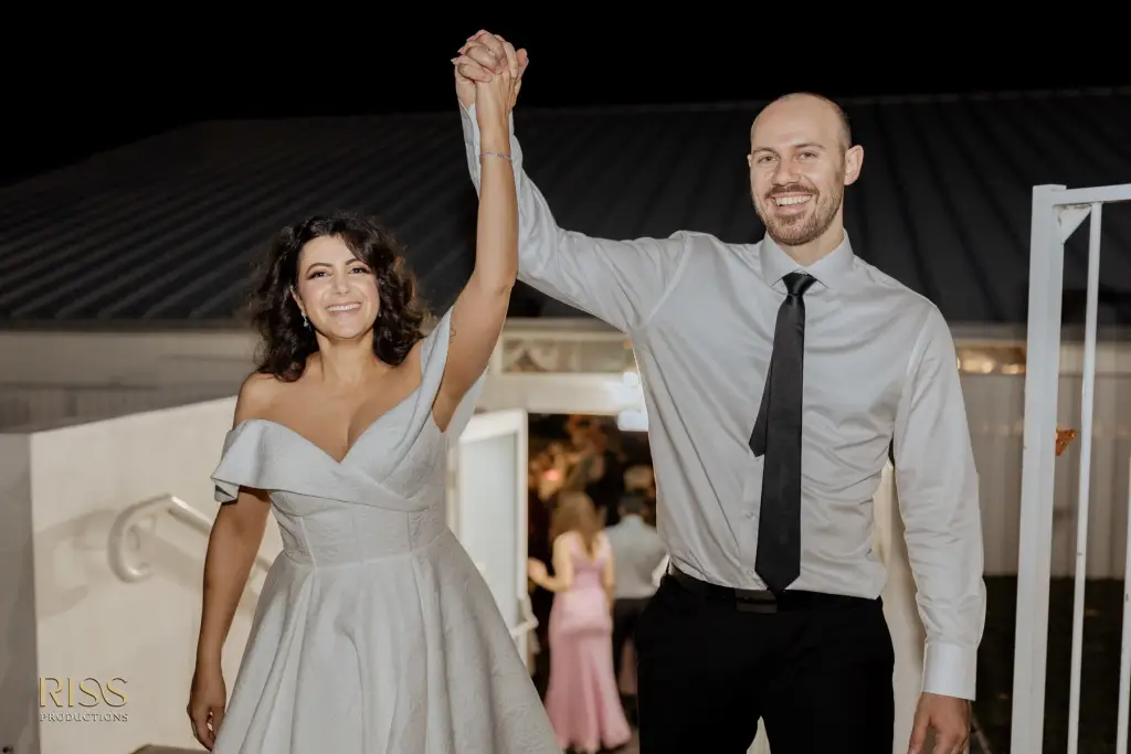 panorama-house-wedding-tania-andrew