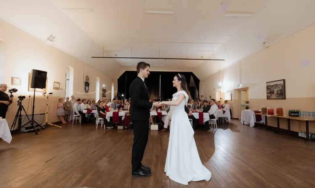 goulburn-wedding-grace-judah-riss-productions