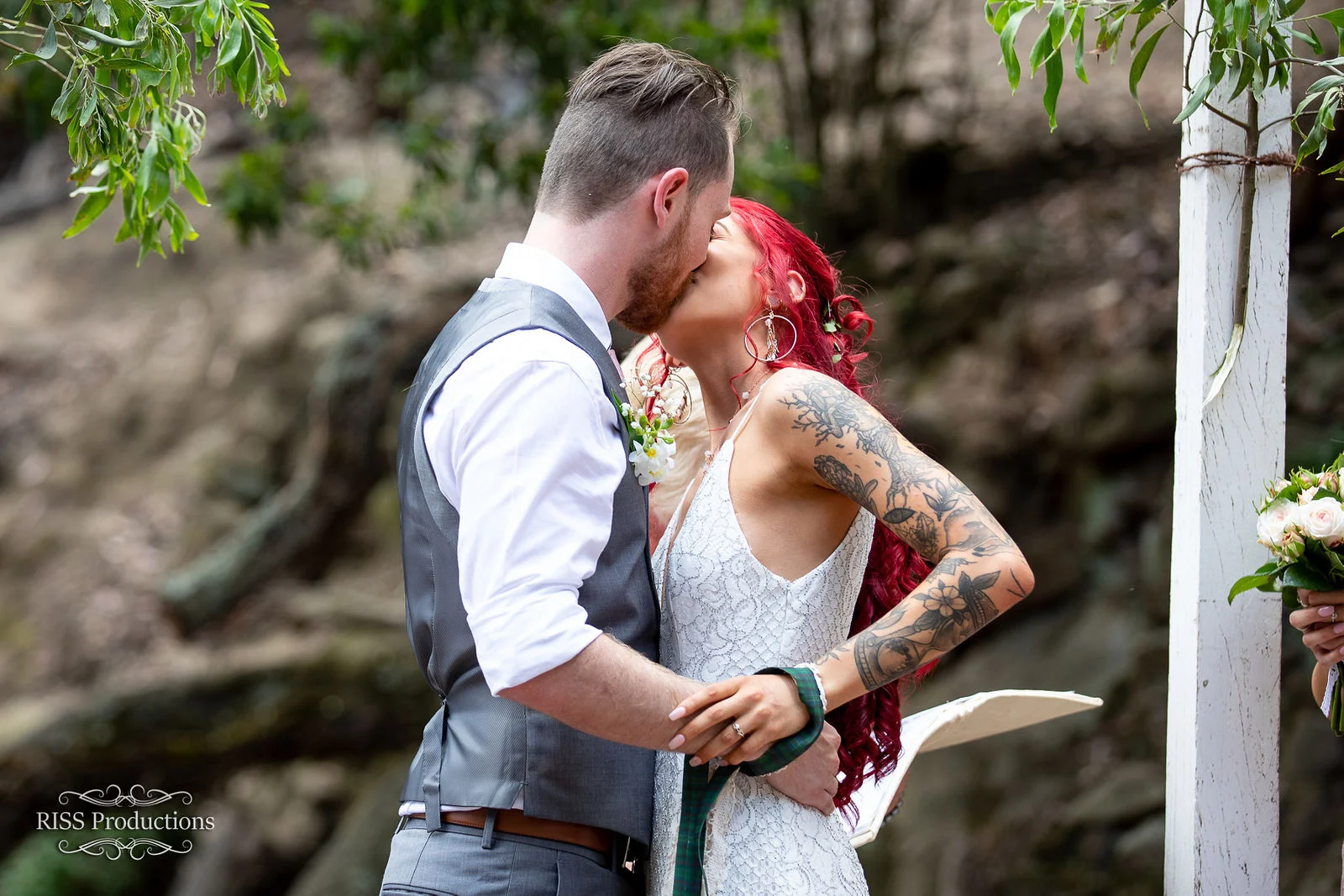 Giacinta and Brandon embracing at Secret Creek Cafe, Lithgow