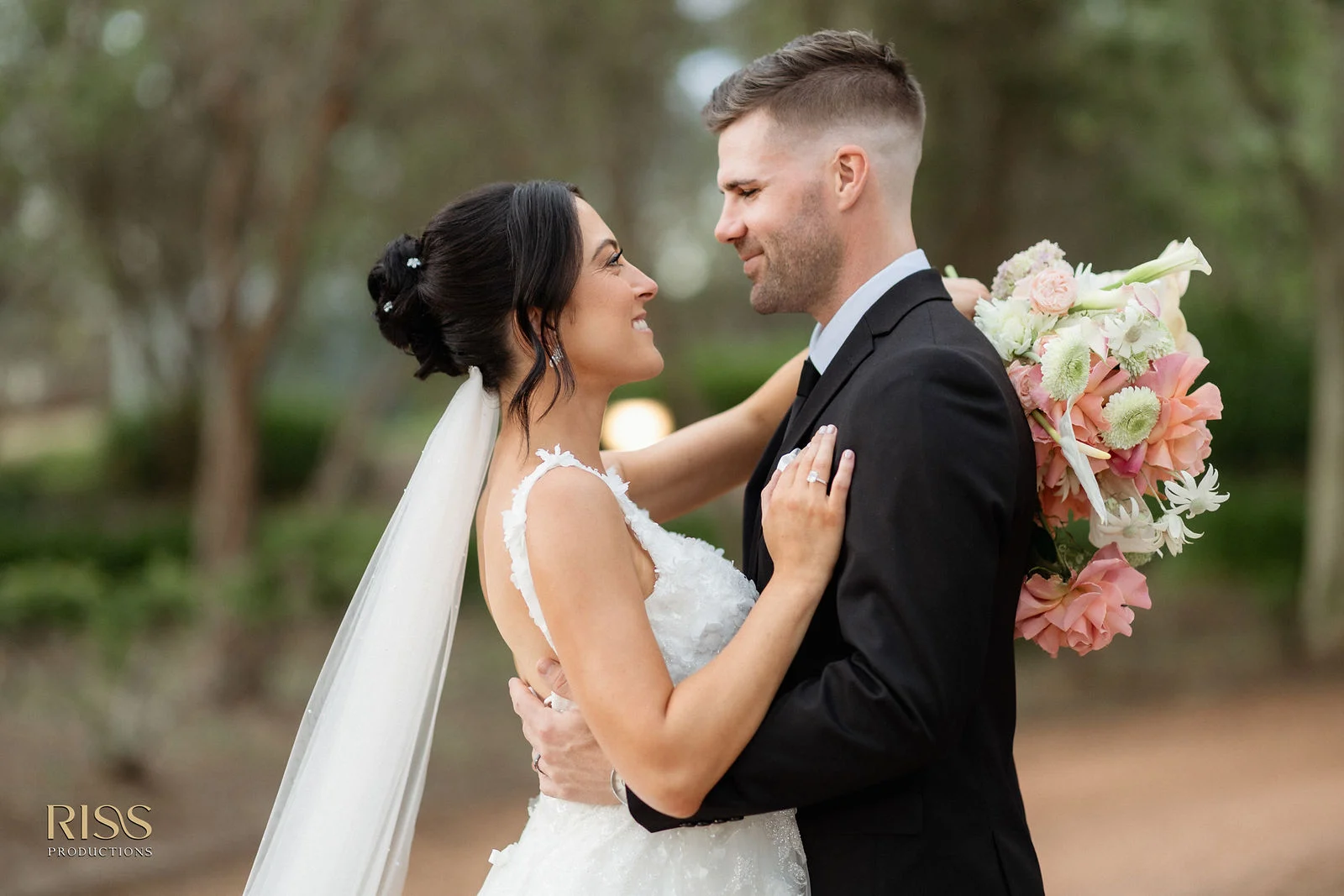Lana and Blake garden portrait at Crowne Plaza Hawkesbury Valley